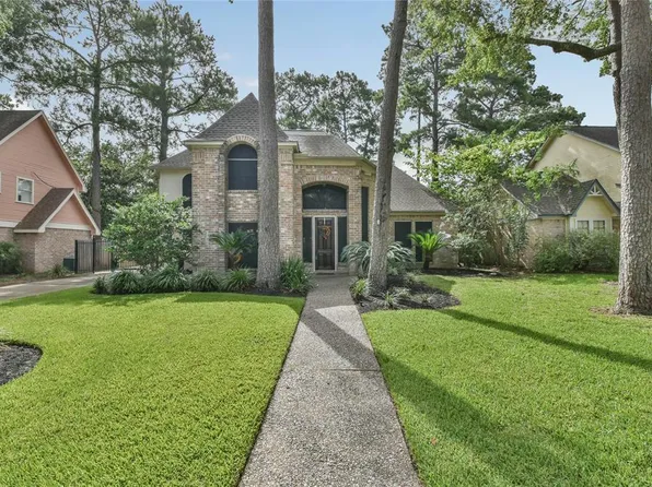 14714 Oak Bluff Ct, Houston, TX 77070