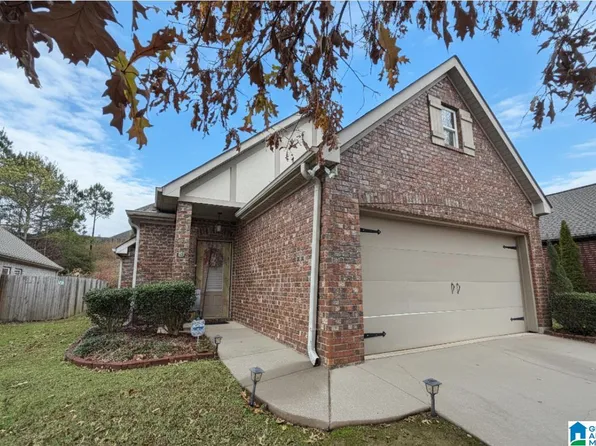 2712 Oxmoor Glen Dr, Birmingham, AL 35211