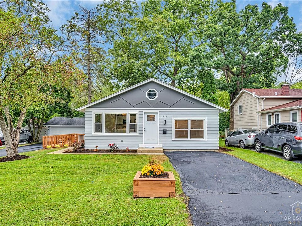 1st image of 535 Hillcrest Ter