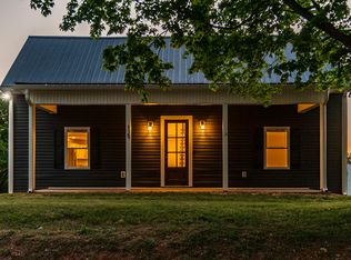 129 S Cedar St, Cross Plains, TN 37049