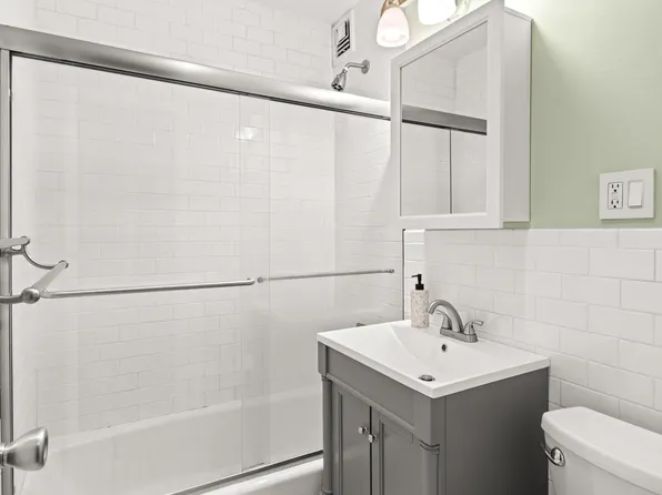 309 East 87th Street 6H image 8 of 8