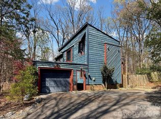 7221 Delta Lake Dr, Charlotte, NC