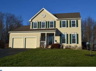 230 Hope Ct W, Bear, DE 19701