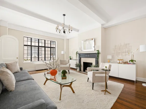 125 East 74th Street image 1 of 9