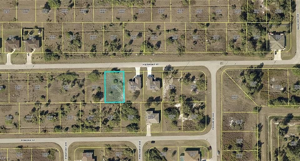 2nd image of 428 Piedmont St Lot 8