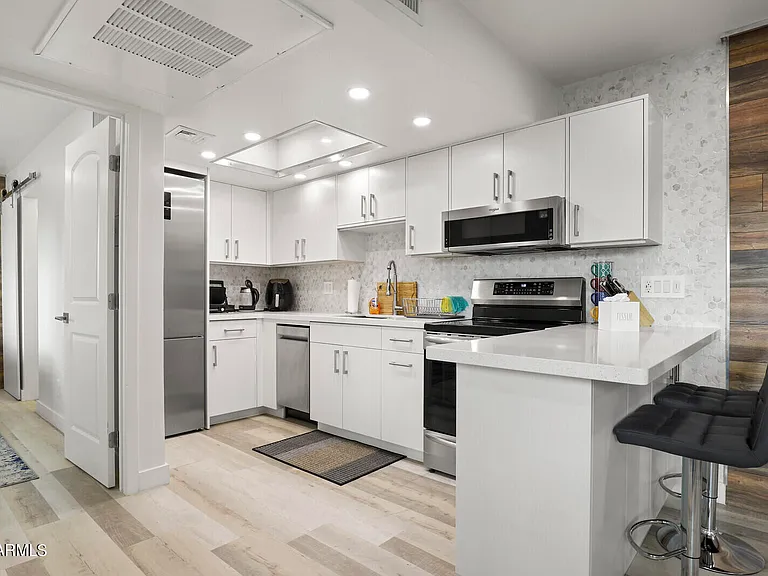 700 W University Dr #246 — Photo 7