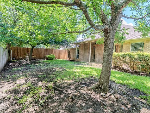 4th image of 6014 Brenhaven Rd
