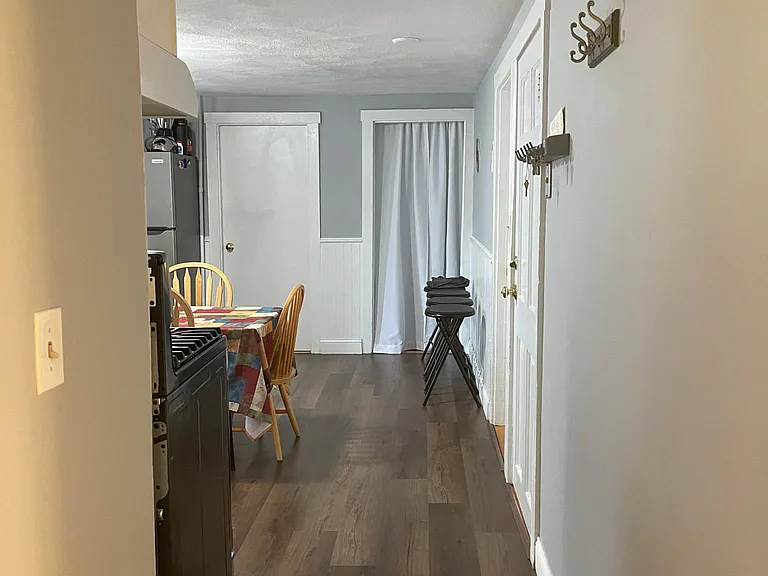12 Third School St #2 — Photo 6