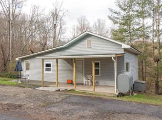 25 Solomon Rd, Leicester, NC 28748