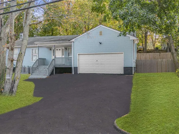 104 Lower Rocky Point Road, Sound Beach, NY 11789