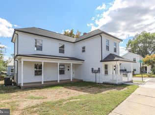 1424 William St APT A, Fredericksburg, VA 22401
