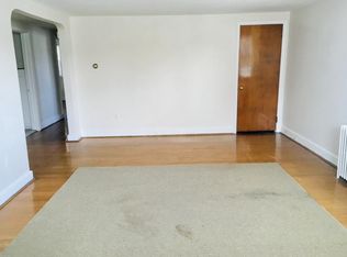 (Undisclosed Address), Glenside, PA 19038