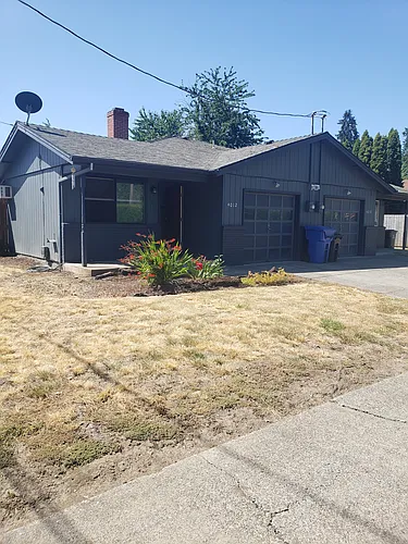 4012 Carson Dr SE Photo 1