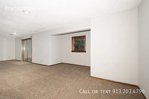 15715 Beverly St — Photo 28