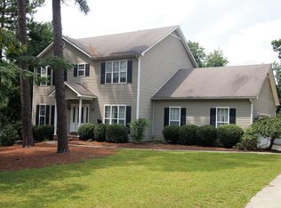 125 Tingley Ct, Southern Pines, NC 28387
