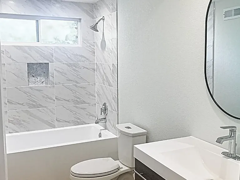 Upstairs Bathroom