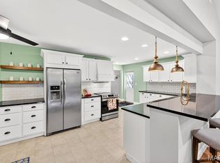 1444 Ronald Dr, Saint Louis, MO 63119