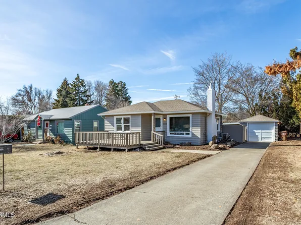 1008 S 31st Ave, Yakima, WA 98902