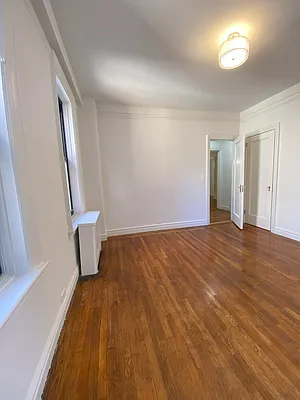 Rented by Peter R. Hungerford, LREB | media 14