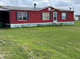 706 S County Line Rd, Mart, TX 76664