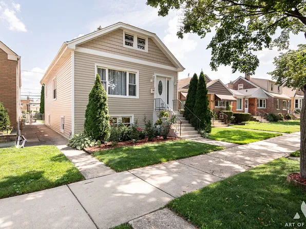 3751 N Oconto Ave, Chicago, IL 60634