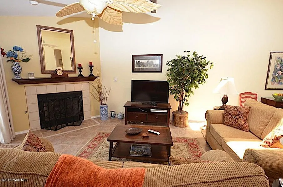 BC1408-11522 Wingfoot Ct. - 1 — Photo 2