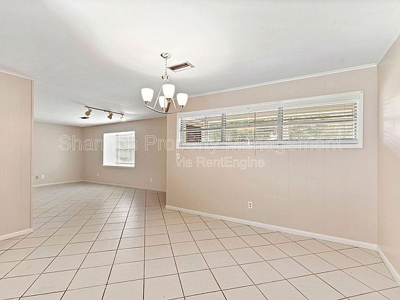 4th image of 5522 Ariel St