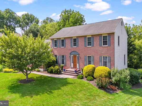 5 Loblolly Ct, Hockessin, DE 19707