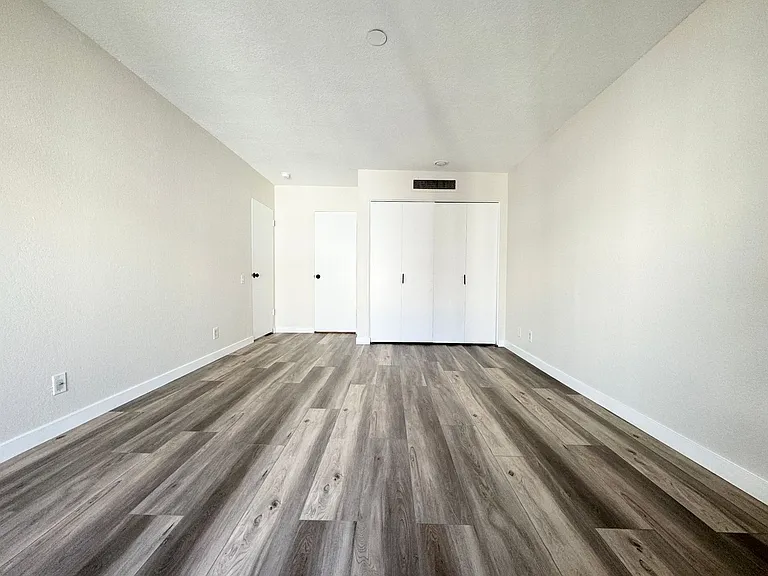 1655 E Palm Canyon Dr #408 — Photo 12