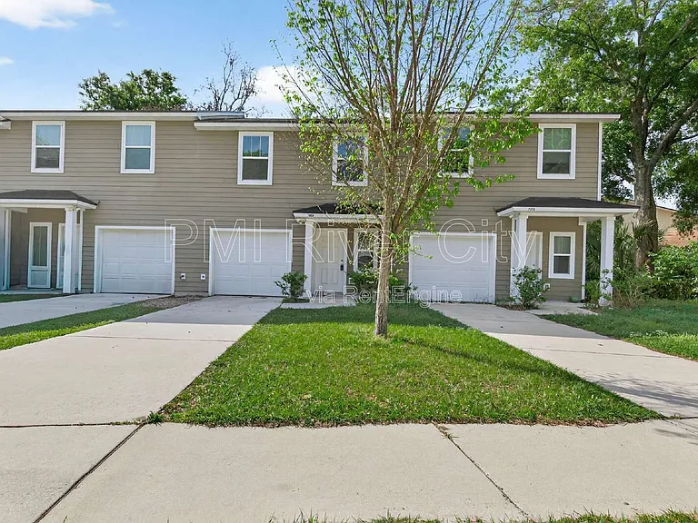 7608 Rain Forest Dr N — Photo 37