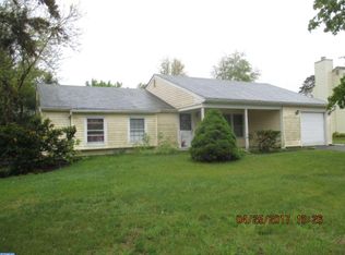 11 Aberdale Ln, Sicklerville, NJ 08081