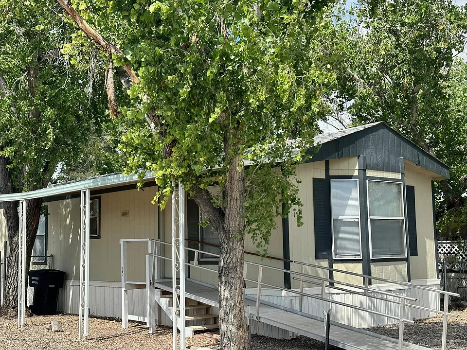 895 E McNeil Rd #15