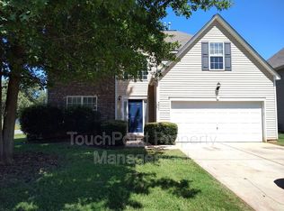3627 Pauline Ln, Charlotte, NC 28216