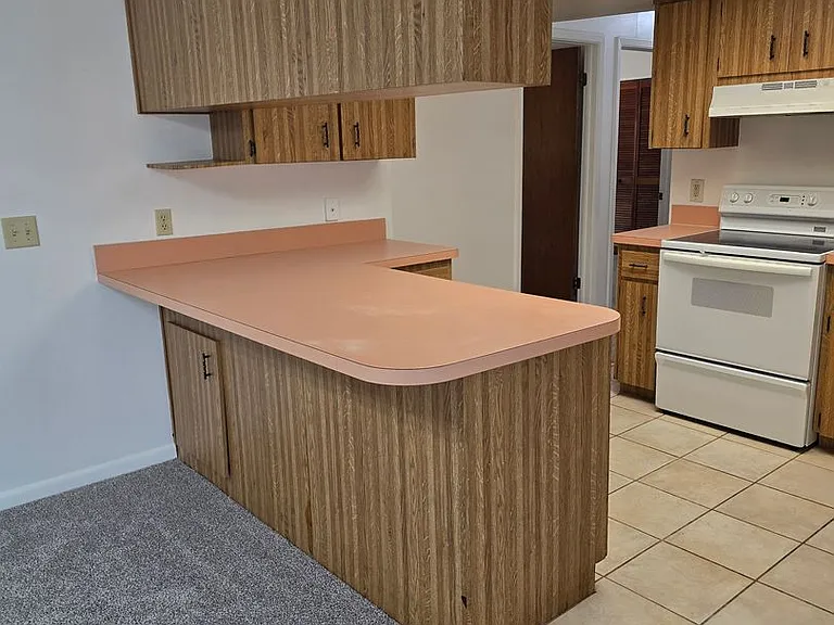 1150 W G Martinelli Blvd — Photo 6