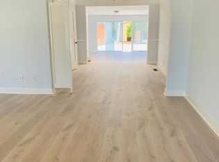 1006 Geneva St, Glendale, CA 91207