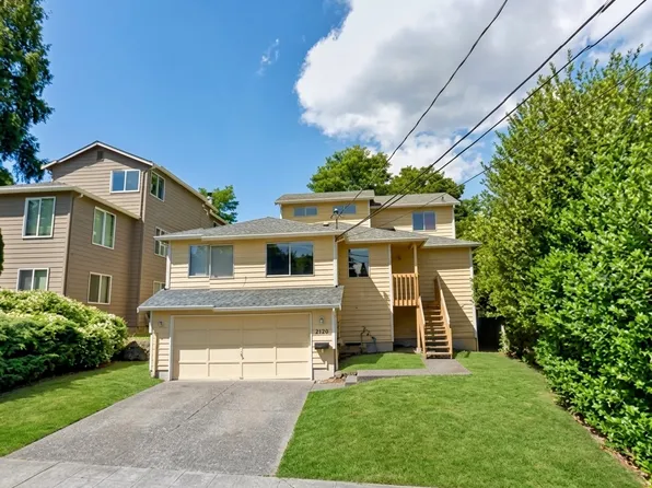 2120 NE 54th St, Seattle, WA 98105