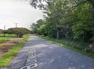 14146 Burwells Bay Rd, Smithfield, VA 23430
