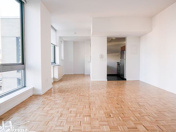 2nd image of 455 W 37th St APT 1012