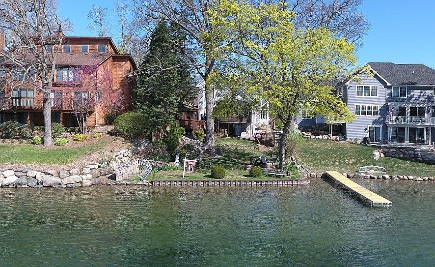 1st image of 4067 Lotus Dr