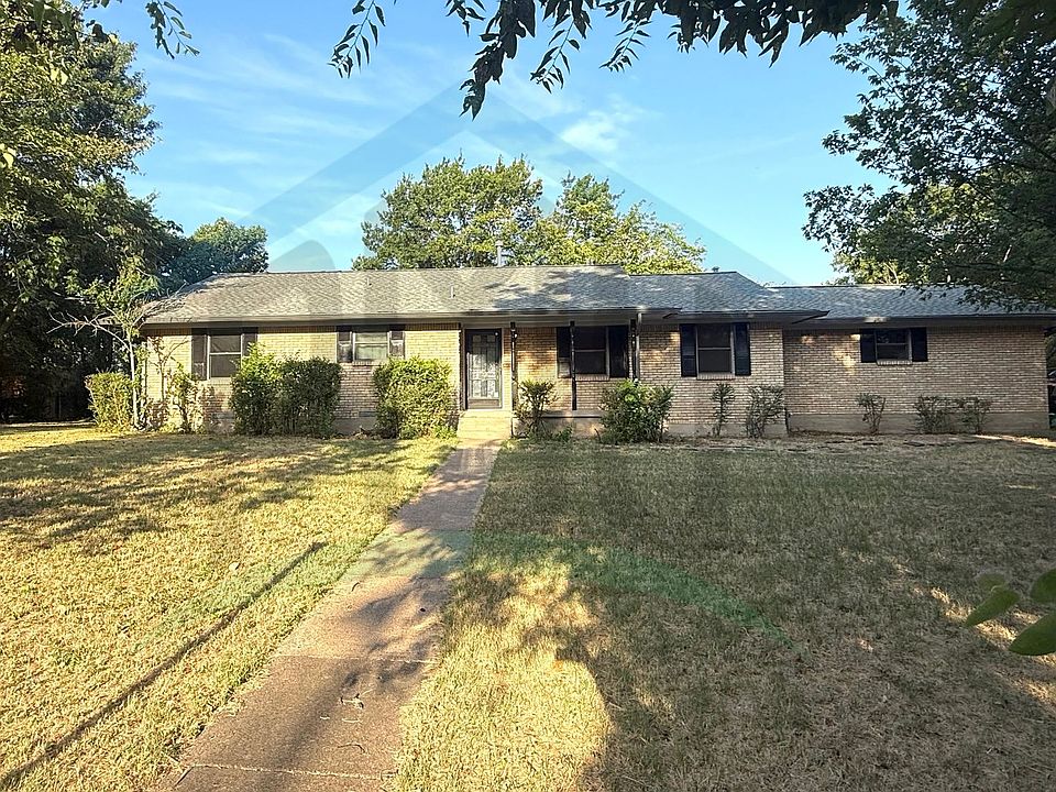 1st image of 835 Hill City Dr