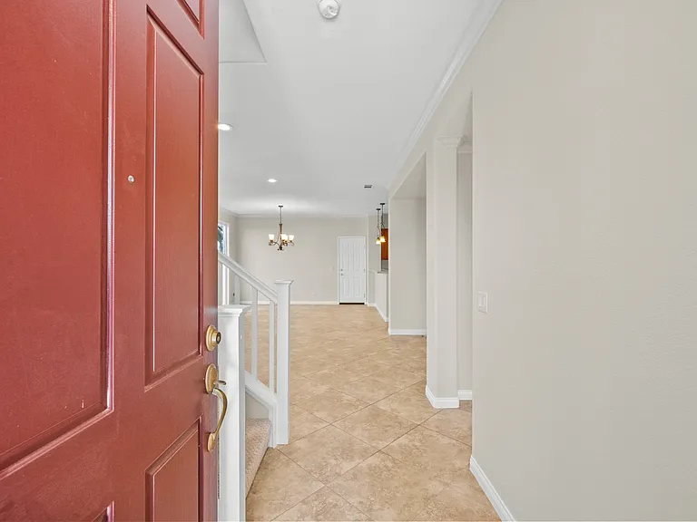 2658 Greenwood Ct — Photo 11