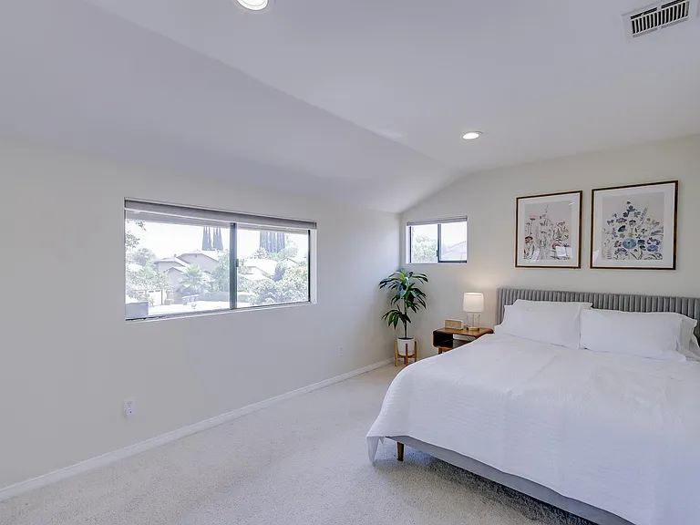 25425 Mandarin Ct — Photo 24