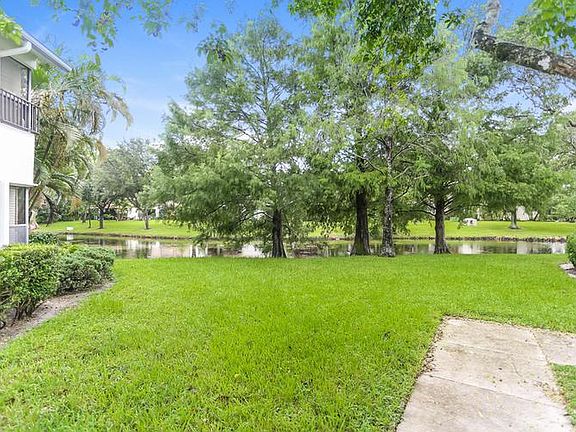 4th image of 3257 Cocoplum Cir #3334