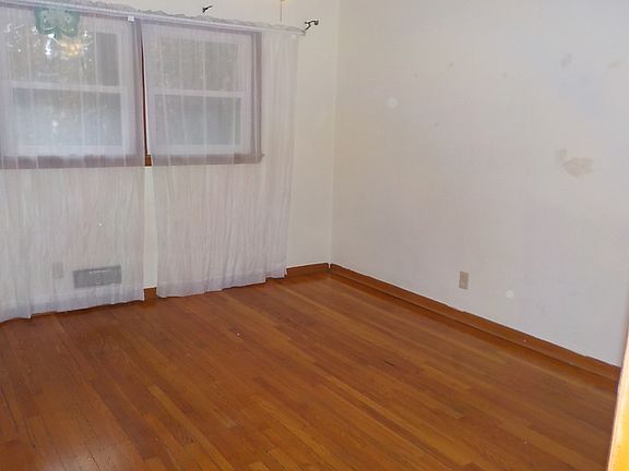 4th image of 1410 Campus Hills Blvd