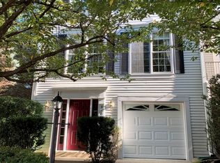 3109 Sutherland Hill Ct, Fairfax, VA 22031