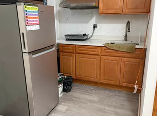 327 50th St #2, Brooklyn, NY 11220
