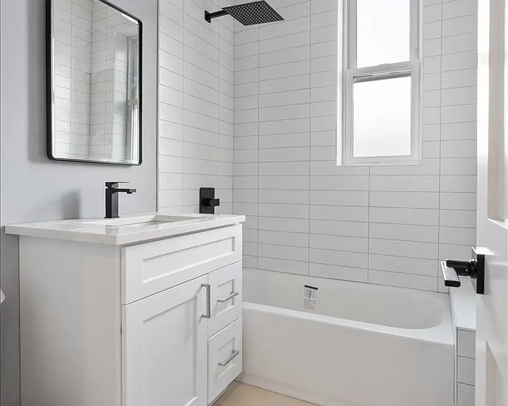 1079 N Paulina St #3 — Photo 14