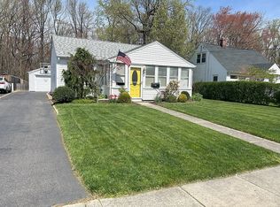 310 W Prospect Ave, Keyport, NJ 07735