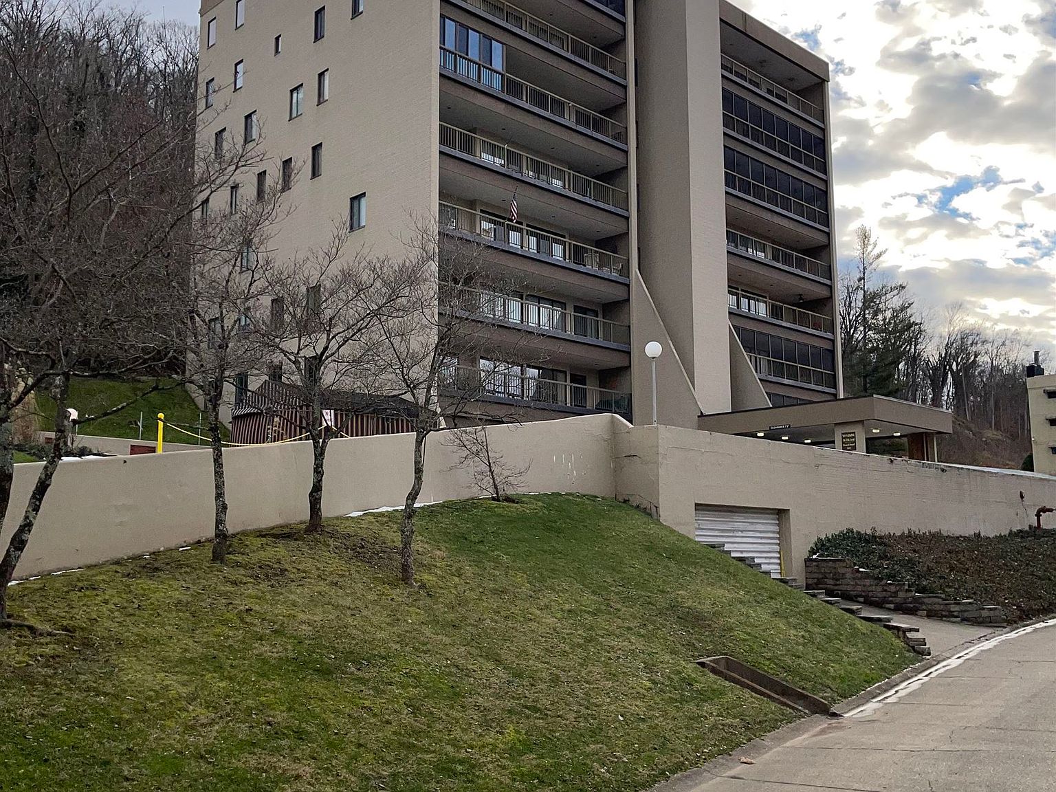 655 Whitaker Blvd W APT 602, Huntington, WV 25701 Zillow