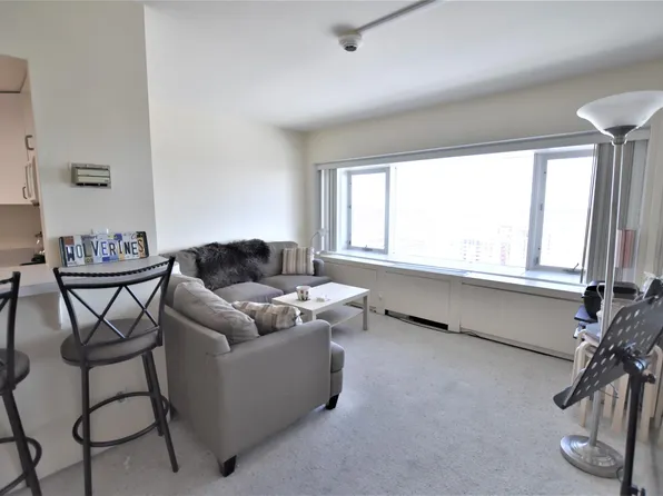 555 E William St APT 21F, Ann Arbor, MI 48104